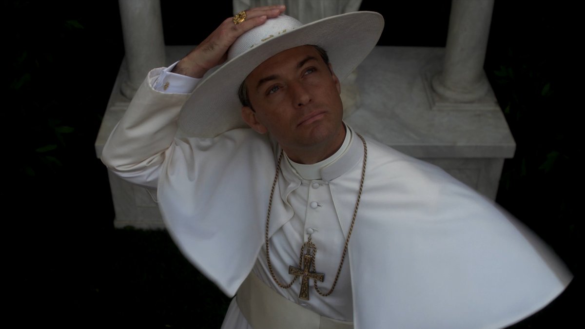 ReflectionsReel's tweet image. The Young Pope | Jude Law