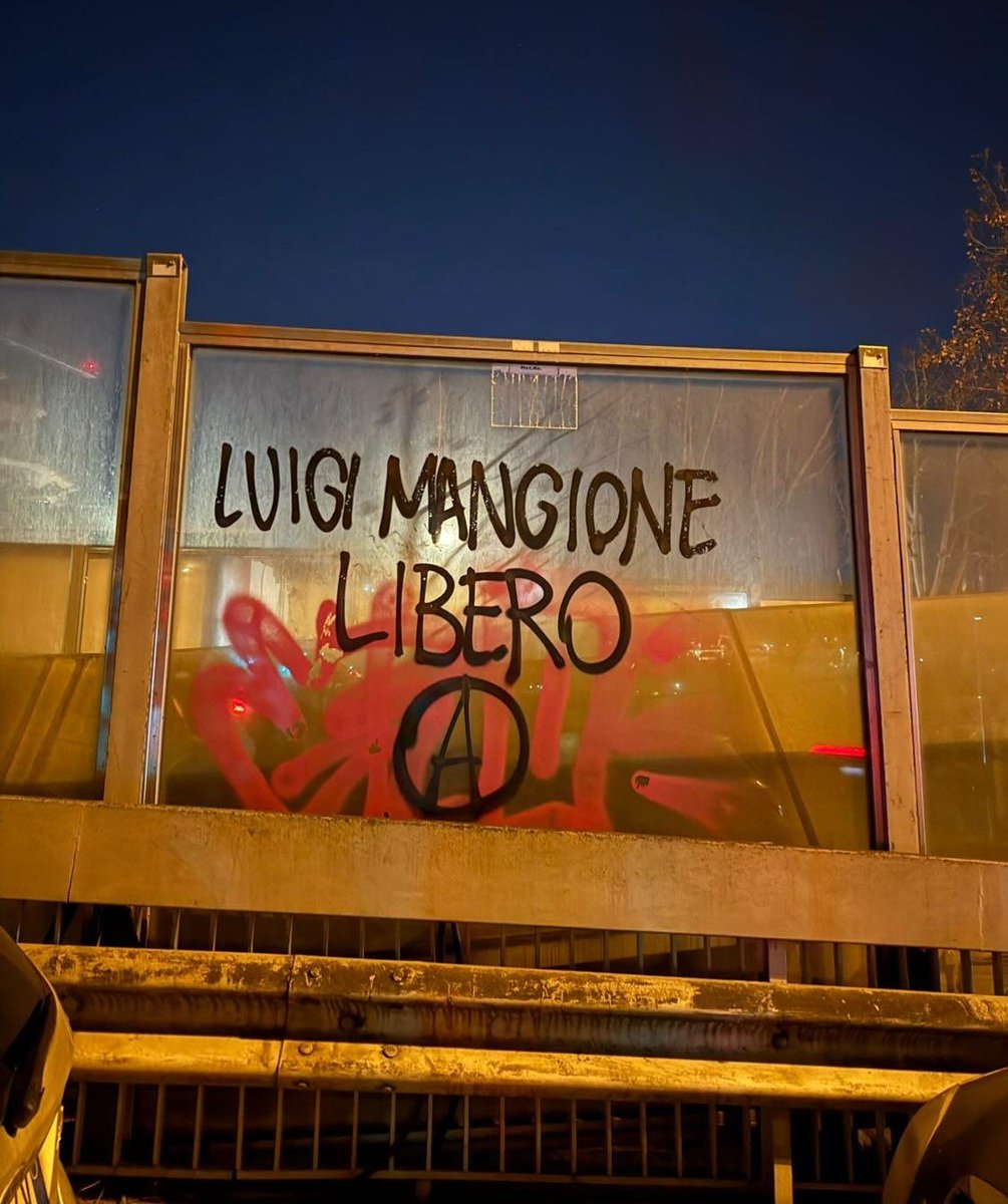 GraffitiRadical's tweet photo. "Free Luigi Mangione"
Seen in Rome, Italy https://t.co/hvO1sSiSRy