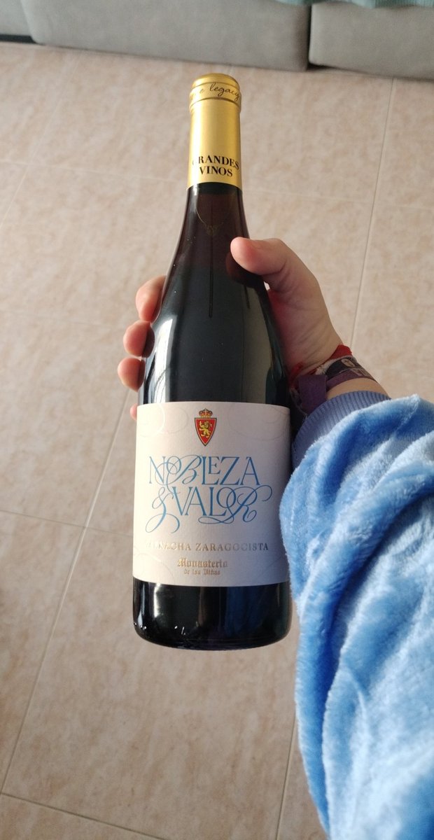 <a href="/RealZaragoza/">Real Zaragoza</a> Este año el regalo Zaragocista le ha tocado a mi padre 🤭