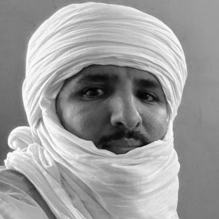 Triangle Génération Humanitaire est endeuillée et déplore le décès d’un de ses collaborateurs, Enaderfé Ag Hamama, lâchement assassiné au Mali il y a quelques jours.

TGH s’associe pleinement à la peine de sa famille et de ses collègues en RCA. 
bit.ly/421q5Fq