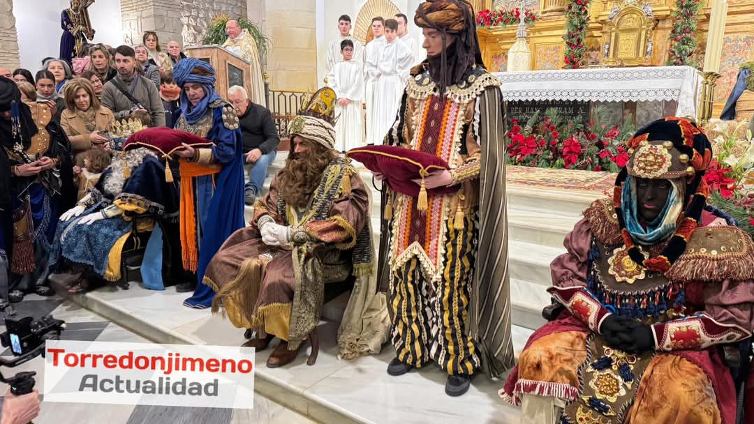 PodemosTdjimeno's tweet image. ‼️ Esperemos que sea el último año que en #Torredonjimeno se haga #BlackFace ‼️
Máxime cuando hoy hombres negros para para hacerlo. Ya lo vimos en la cabalgata, en el cortejo del rey #Baltasar