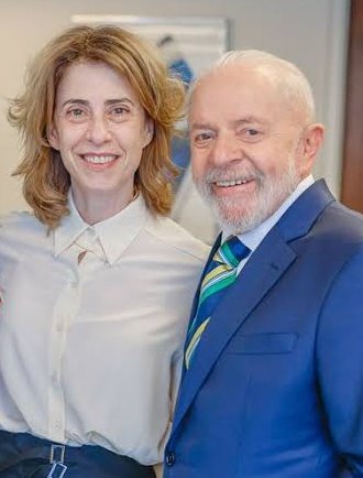 PedroRonchi2's tweet photo. O Lula sempre do lado certo da história. https://t.co/Q2iUc1obz1