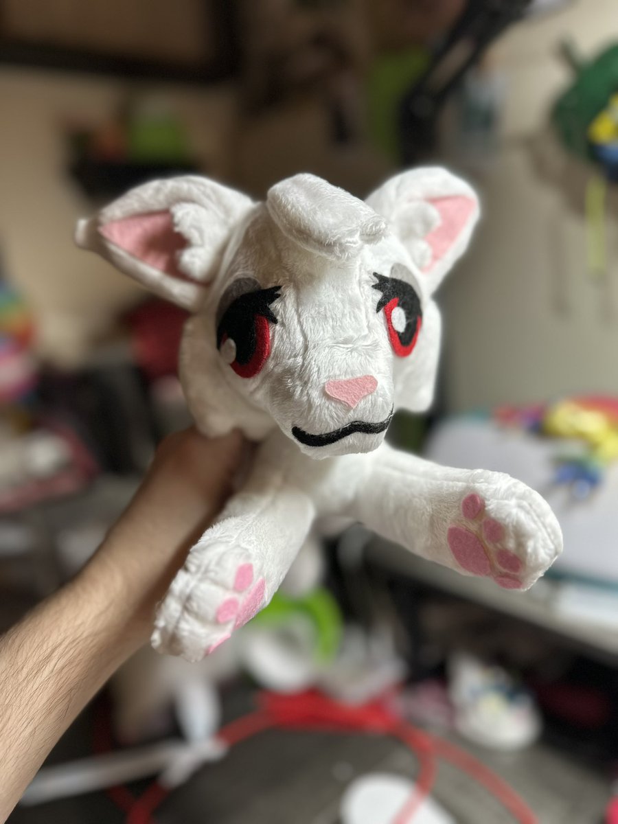 I made a plushie for the first time ever! I used a pattern from <a href="/CholyKnight/">Sew Desu Ne?</a> and I can’t say I’m too upset by the results hehe. This was a super fun project