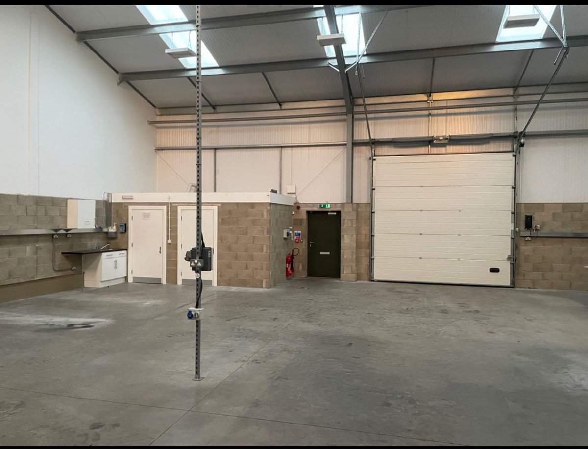 lepdevelop's tweet image. AVAILABLE NOW” To Let Unit 26 #LincolnEnterprisePark 1983sqft (184sqm)light #industrial unit inc Small office, WC, AC / Heating, Alarm system and allocated parking  #commercial #development £1350 PCM - For more info pls contact: info@lincolnep.co.uk or call 01522 501406