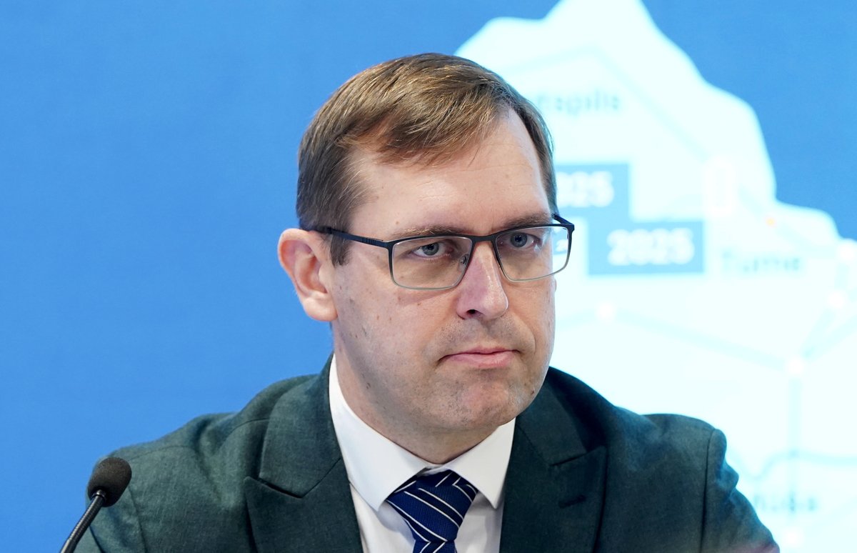 Šis ir noslēdzošais lielais energoneatkarības projekts, kad kļūstam pilnīgi neatkarīgi no Baltkrievijas un Krievijas energosistēmām, pirmdien pavēstījis  uzņēmuma "Augstsprieguma tīkls" valdes priekšsēdētājs <a href="/RolandsIrklis/">Rolands Irklis</a> par gaidāmo Baltijas pievienošanos Eiropas