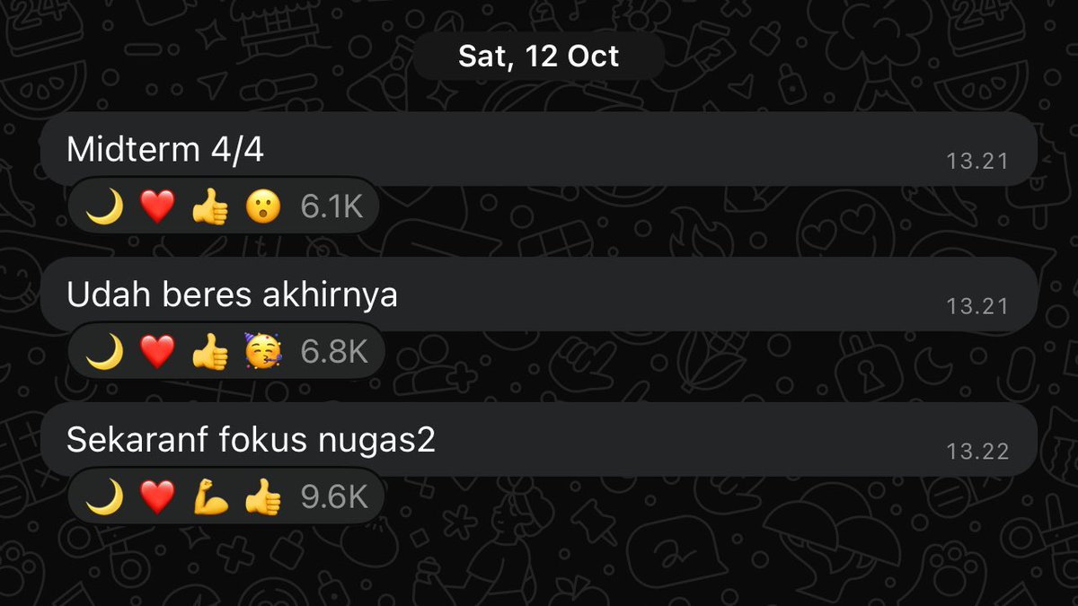 tsukilove8424's tweet photo. Guys, tanpa mengurangi rasa hormat dg komentar yg ada, mgkn alangkah baiknya spekulasi tg keterlambatan kevin jgn diperluas. 

kita tau gmn dia bahkan bela-belain ke acara kahf besoknya pulang, atau ke aceh, besoknya lgs pulang. he is PROFESSIONAL ENOUGH to do his schedules. 

Janssen pun jawab demikian pastinya krn ditanya orang dan dia gak niat spill dg maksud tertentu. 

as we know, meski kita blm tau pasti kpn sebetulnya syuting aoc dilaksanakan, bnyk yg bilang itu antara 13-19 oktober, mari kita liat jdwl kevin 

✅ tgl 12 oktober, kevin itu masih midterm, 13 oktober kemungkinan dia br balik jkt (klo bener syuting di tgl itu)
✅ telat BUKAN ARTINYA itu syuting DIULANG SELURUHNYA, inget guys itu syuting typing (rekaman) per scene. 
✅ di episode awal dg para coach, terlihat bbrp scene gak ada kevin, artinya mmg dia blm ada di tempat dan BUKTINYA SCENE MSH DITAYANGIN, artinya produksi ga lantas jd berhenti krn ketidakhadiran kevin. 
✅ yg diulang, diyakini adalah scene saat kemunculan para coaches untuk pertama kalinya.