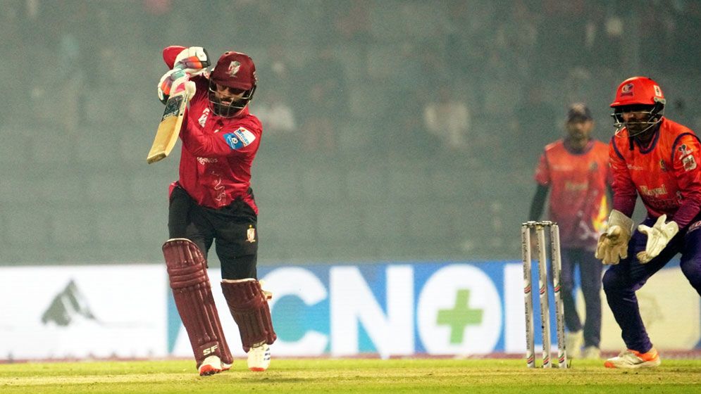 তামিমের ঝড়ো ব্যাটিংয়ে বরিশালের দাপুটে জয়