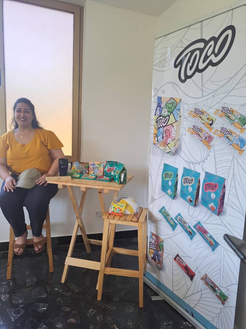proxcorSA's tweet photo. ✍️Aquí nuestra ganadora del sorteo en X
Muchas felicidades y que disfrute nuestros productos
👇@betsaCid
#elarte_delos_dulces
#tococontigo
#proxcorcrece https://t.co/PxniEil66E