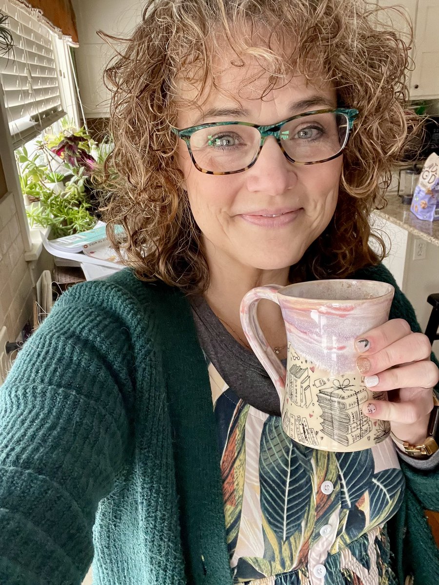 Just made myself another batch of homemade chai concentrate. The world is suddenly a much better place!