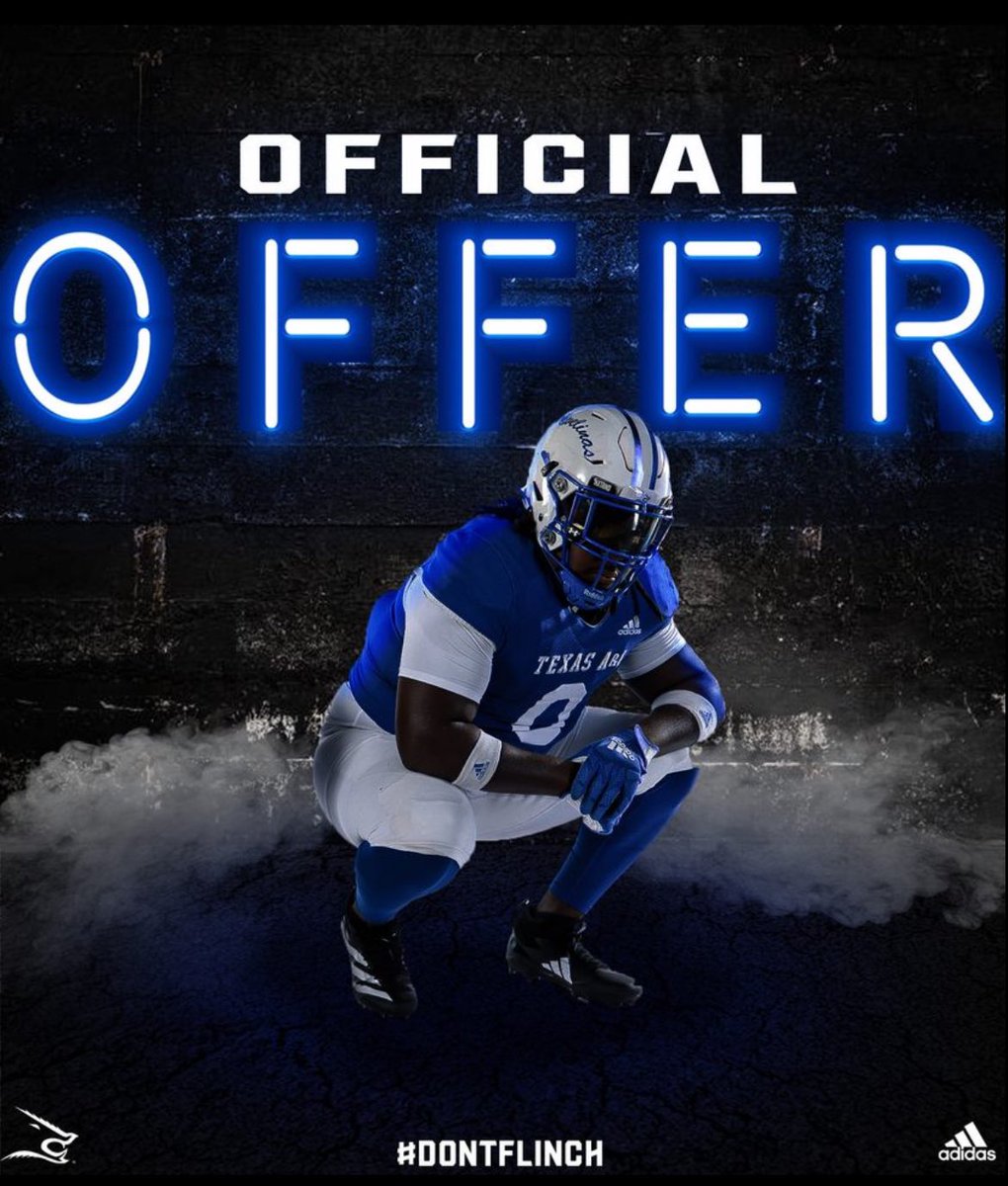 After a great conversation with @CoacmartinezOL I am honored to say I have received an offer to further my athletic and academic careers at Texas A&amp;M Kingsville. 🐗🐗🐗
<a href="/CoachBChavez/">CoachBChavez</a> <a href="/coach_renfro/">Coach Renfro</a> <a href="/OL_CoachLeonard/">Coach Leonard</a> <a href="/CoachOBrantley/">Omasha Brantley</a> <a href="/the_kevin_pool/">Coach Pool</a> <a href="/Clear_SpringsFB/">Clear Springs Football</a>