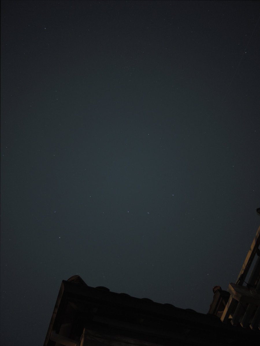 MrJupiterSaturn's tweet photo. I captured some #meteors during the #Quadrantids.
#Astrophotography
⁦@drbecky_⁩ 
⁦@AstroExploring⁩ 
⁦@DavidBflower⁩ 
⁦@damo251⁩ 
⁦@erfmufn⁩ 
⁦@GP_O11⁩ 
⁦@xipteras⁩ 
⁦@Xavi_Bros⁩ 
⁦@rami_astro⁩ 
⁦@Astrophotonzs⁩ 
⁦ https://t.co/NaOBCwex8a