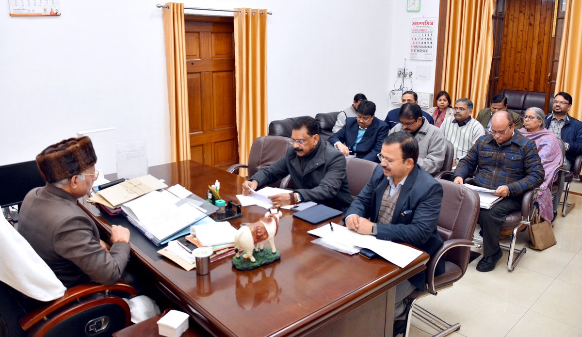 dharampalbjpmla's tweet image. पराग उत्पादों की गुणवत्ता और विपणन को और सुदृढ़ किया जाए। किसानों और पशुपालकों को बकाया दुग्ध मूल्य का भुगतान 15 जनवरी 2025 तक सुनिश्चित करने के निर्देश।
#DairyDevelopment #FarmersWelfare #ParagProducts