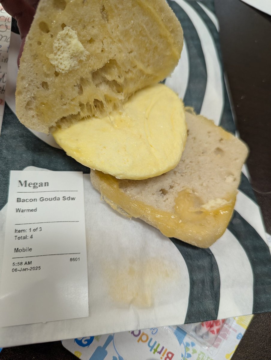 Megan ✌️ tweet media