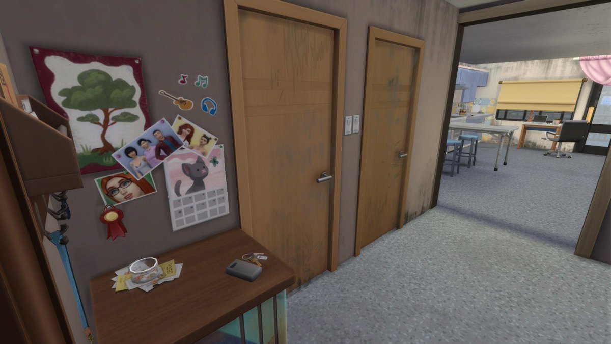 pitsa_pendzy's tweet photo. Lavender rents an apartment in a not-so-great area of ​​the city, which is why she is so battered by life. But Lavs tries to cover up this whole nightmare with posters and garlands. She doesn't see the point in doing repairs, and in general she is not a very clean person. https://t.co/0sFs26PVV8
