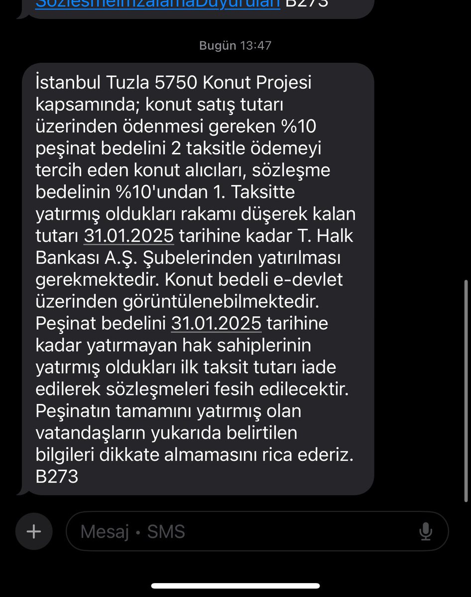 Mn27830791's tweet photo. “Sayın Erdoğan Şikayetçiyiz”

Seçim öncesi “ödeyemeyen beni bulsun “diyenler bugün ödeyemeyenlerin sözleşmesi fesih edilecektir diyor … 
Ne hikmetse…

Bu insanların hakkı sizde kalacak mı sanıyorsunuz!
@murat_kurum @mlsungur @Ayhan19Karaca @Toki_Kurumsal @Akparti @Yilmaz_Ozdill 

#pazartesi 
#tuzla5750magdurları