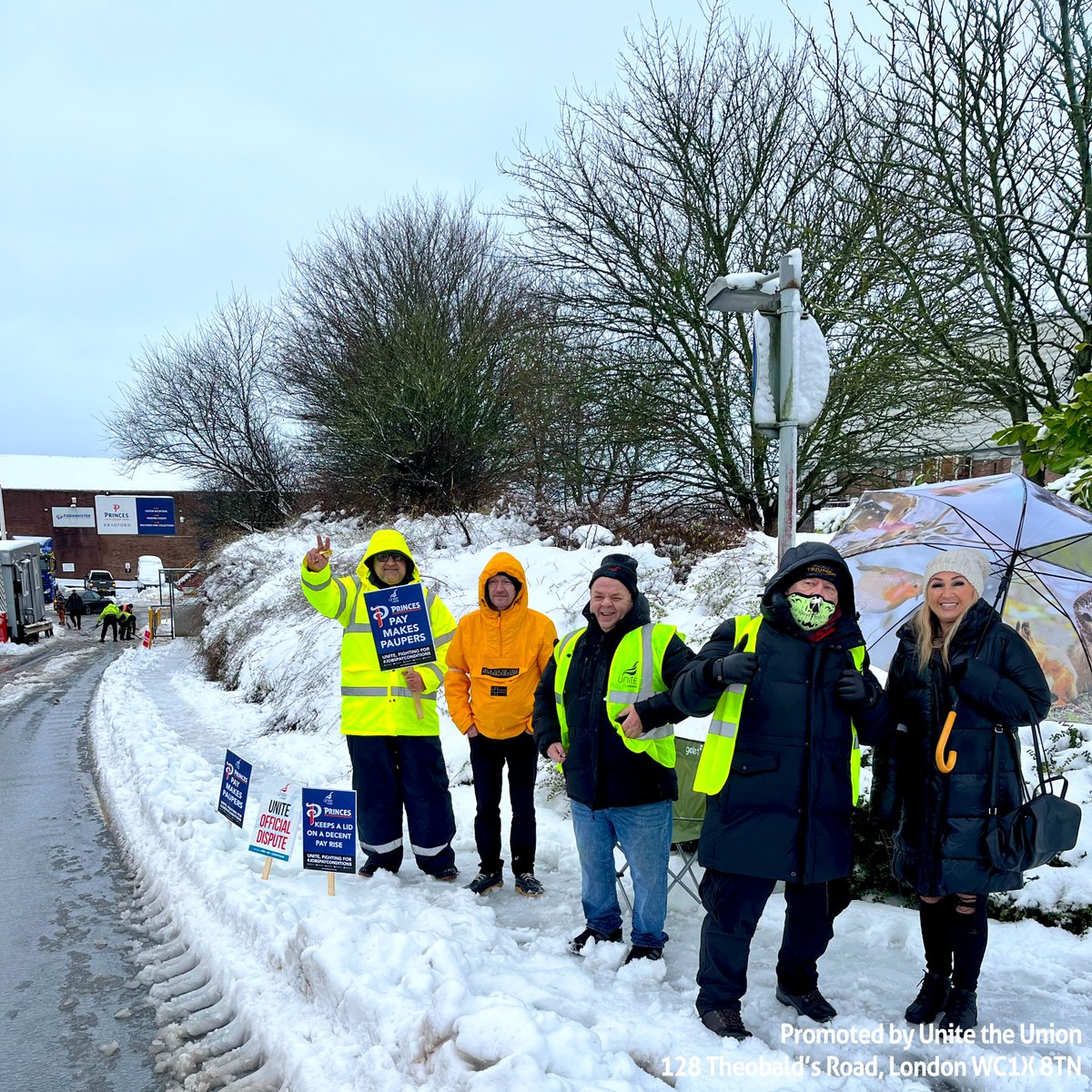 Unite - North East, Yorkshire and Humber (@uniteneyh) on Twitter photo 🚨 Strike Action - Princes Food
@UniteTheUnion <a href="/UniteSharon/">Sharon Graham</a> 💬 Newlat need to get back round the negotiating table before its customers discover they won’t have any products on their shelves. Our members work in back-breaking roles on low pay and want a fair slice of the pie. 🚨 Strike Action - Princes Food
@UniteTheUnion <a href="/UniteSharon/">Sharon Graham</a> 💬 Newlat need to get back round the negotiating table before its customers discover they won’t have any products on their shelves. Our members work in back-breaking roles on low pay and want a fair slice of the pie.