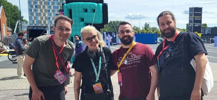 Ilixxie/Alexis tweet media