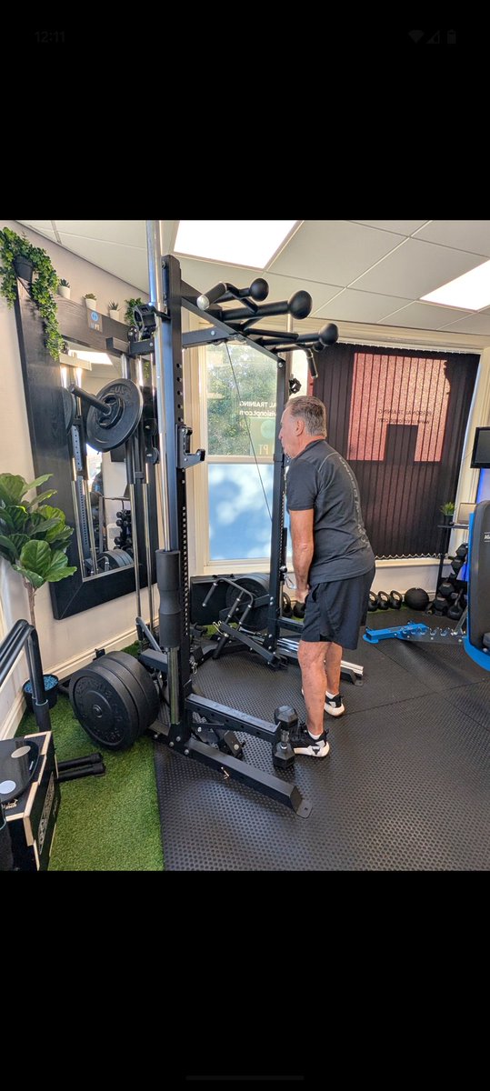 UrvisionPT's tweet photo. 💪 Back in the Studio! 💪

We're thrilled to be back open and kicking off 2025! 👊

Check out our client, George, working on his triceps with cable pushdowns. 💥

 #HealthAndWellness #adlingtonpt #chorleypt #adlingtonpt https://t.co/JuAvqsRCJh