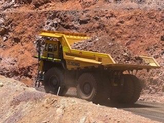 im_mining's tweet photo. Australian #manganese miner #ConsMin has begun operation of a new fleet of @XCMGGroup 120 t class diesel-AC electric drive XDE130S #miningtrucks at its #WoodieWoodie mine in Western Australia https://t.co/pX3wx5mQon https://t.co/kWF7VUSmuF