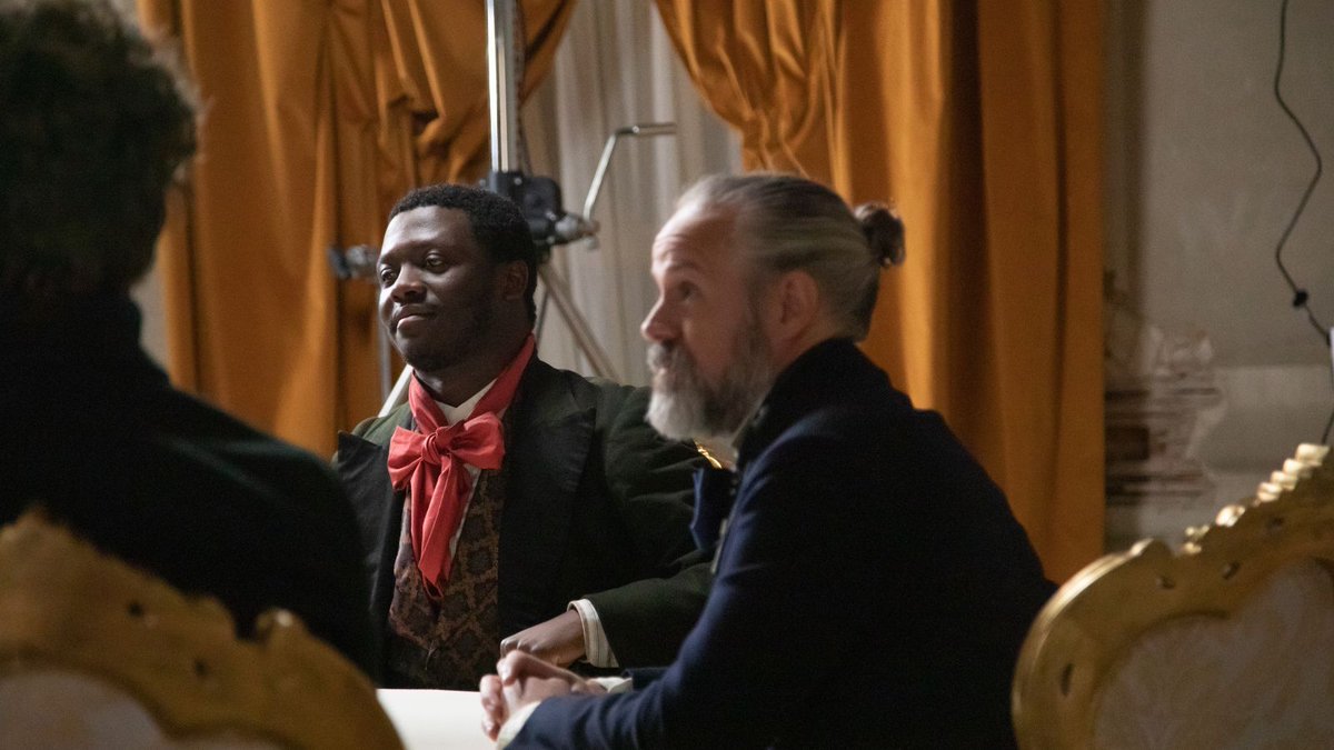 La Traviata's most famous song may be heard less during Dry January 😆

The drinking song "Libiamo ne' lieti calici" (let's drink from the joyful cups) is a brindisi, a lively song that encourages the drinking of wine or other alcoholic beverages... 🍾🥂