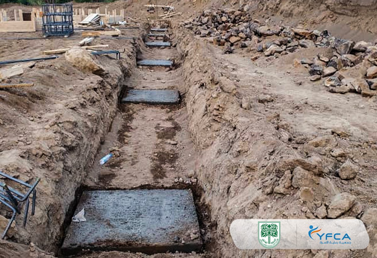 YFCA_Yemen's tweet photo. 🚰YFCA launched the Beit Al-Adib Water Project with funding from @ArabFundOrg . This initiative will provide clean, sustainable water through solar energy, a new pump, a distribution tank, and an integrated network. #CleanWater #Sustainability #YFCA https://t.co/4vWSlC0Si3