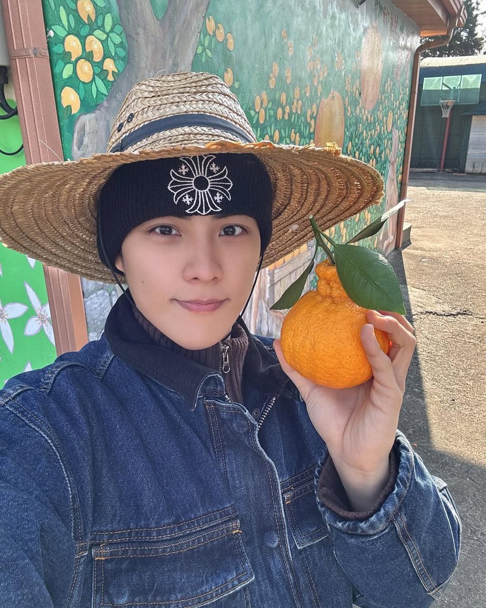 ganadalalang's tweet photo. 240106 성혁 인스타

상큼하다 상큼해🫶 https://t.co/MSSsTPO9fM