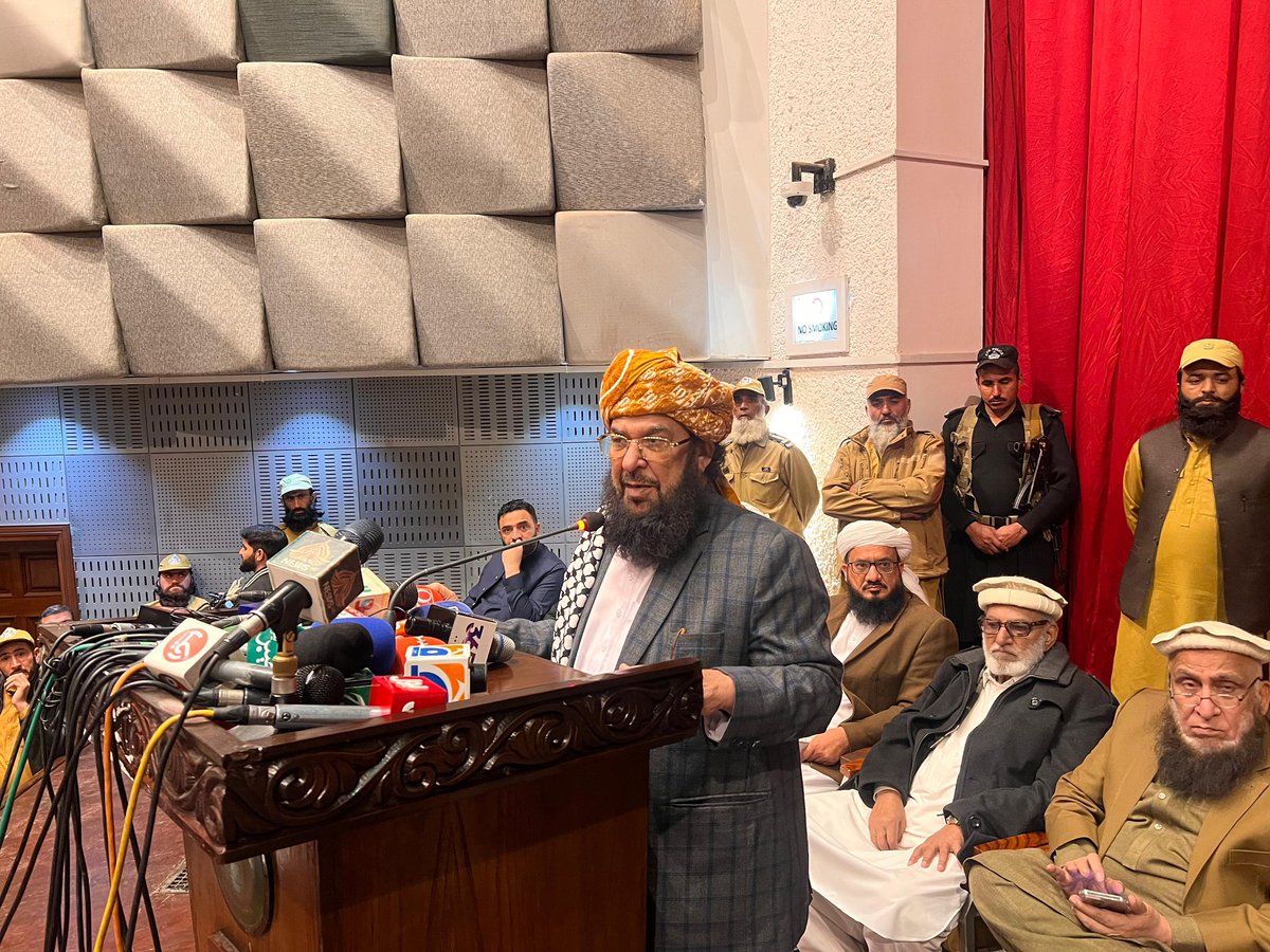 teamababiljui's tweet photo. #رہبرورہنماءمولانا فضل رحمٰن https://t.co/vfOajWHEfn