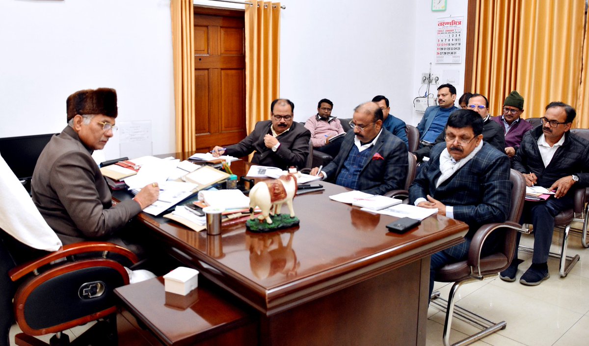 dharampalbjpmla's tweet image. गौ आश्रय स्थलों पर ठंड से बचाव के लिए सभी आवश्यक व्यवस्थाएं सुनिश्चित करने के निर्देश दिए। निराश्रित गोवंश संरक्षण के लिए समर्पित प्रयास जारी हैं।
#GauSeva #AnimalWelfare #UPDevelopment