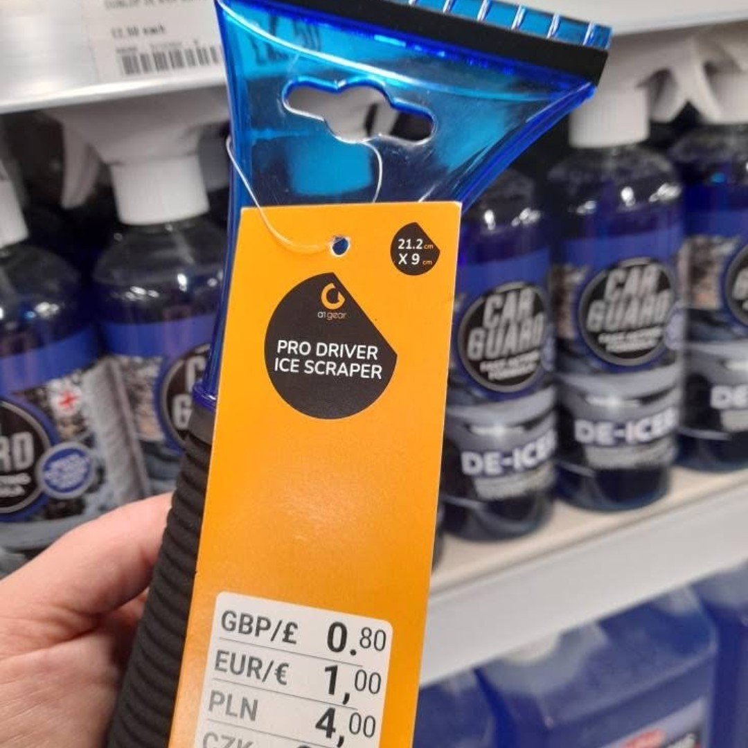 FaradayRetail's tweet image. Brace yourself for winter drives! ❄️
 Grab your car essentials starting at just 80p only at @Poundland. 
Your budget-friendly winter survival kit awaits. 🚗💨🧣🧤 
#WinterReady #CarEssentials #BudgetFriendlyOptions