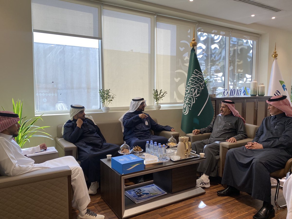 سعدنا بزيارة وفد #وقف_الملك_عبدالعزيز <a href="/AinAzizia/">وقف الملك عبدالعزيز للعين العزيزية</a>  أ.صخر الأسمري(مدير العلاقات العامة) و أ.مشعل العتيبي (من إدارة العلاقات)، وقد تم خلال الزيارة مناقشة المشاريع المشتركة وبحث سبل التعاون المستقبلية🤝🌟

#هامات_رحلة_شغف