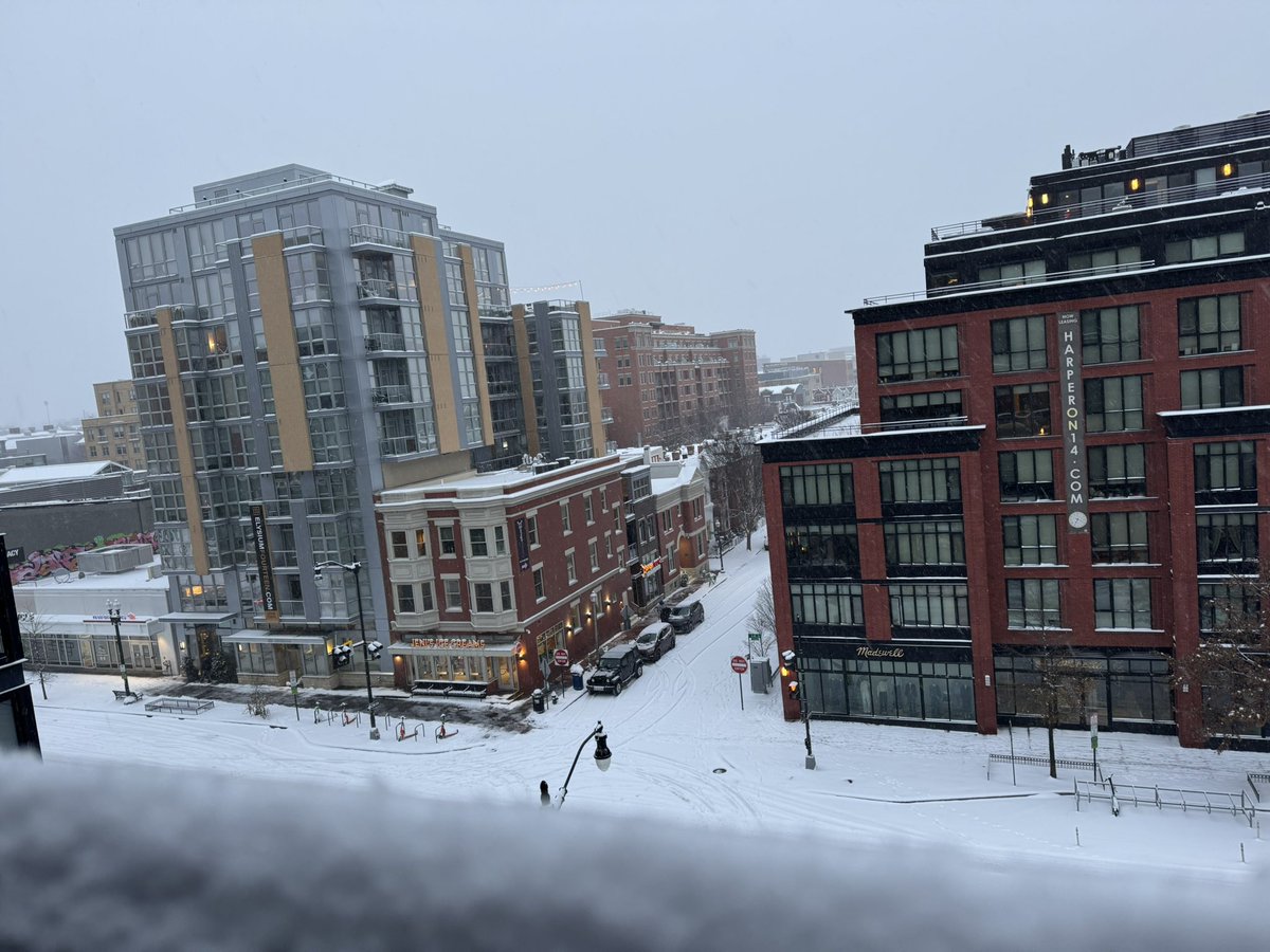 A very white January 6th in Washington D.C. .. But in a good way 🥴