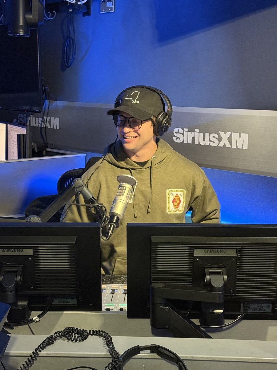 Sam Roberts’ Show tweet media