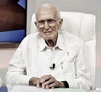 Un día como hoy del 2019 fallece el Gallego Fernández. Hay personas con una existencia tan ejemplar, que resulta imposible no tenerlas presente, cómo no recordar  hoy al combatiente incondicional de la Revolución cubana y nuestro eterno Ministro de Educacion. <a href="/ContraloriaCuba/">Contraloría Cuba</a>