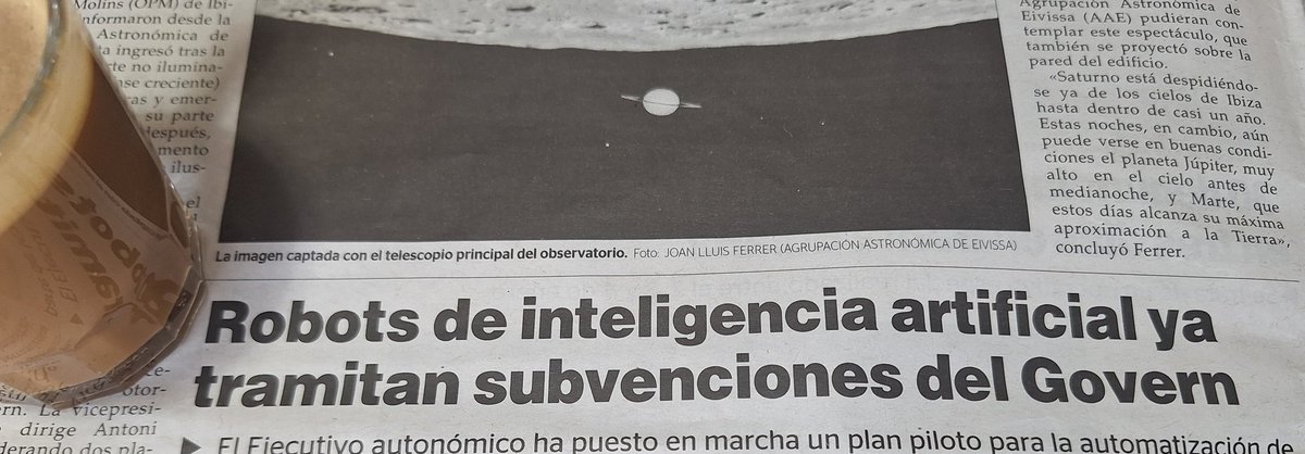 MonEivissa's tweet photo. Sembla una molt bona noticia! Així es podran valorar amb criteri les propostes literàries d’autores i autors de les illes... Encara hi ha esperança.
#robots #IA #criteri #literatura #ediciódellibre #talentdeproximitat #llibres https://t.co/kro04YAOu2