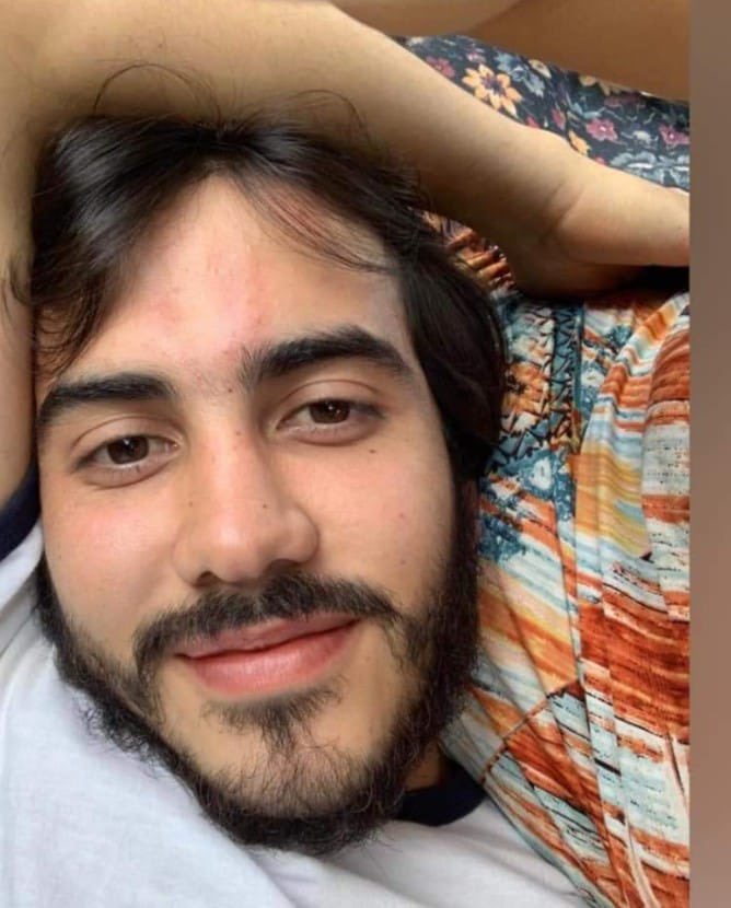 claoyepes's tweet photo. #DondeEstaCamilo #AndresCamiloNoAparece Dios 1.005 días!Donde está hijo mio’ cuánto te extraño! https://t.co/ffie9gACqW
