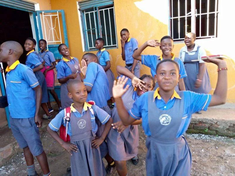 🌟 We at Scientific Temper are delighted to have supported the Kasese Humanist School in Uganda!🌍🔬📚 For Details of our work in 2024, see: scientifictemper.org/en/projects/ka…