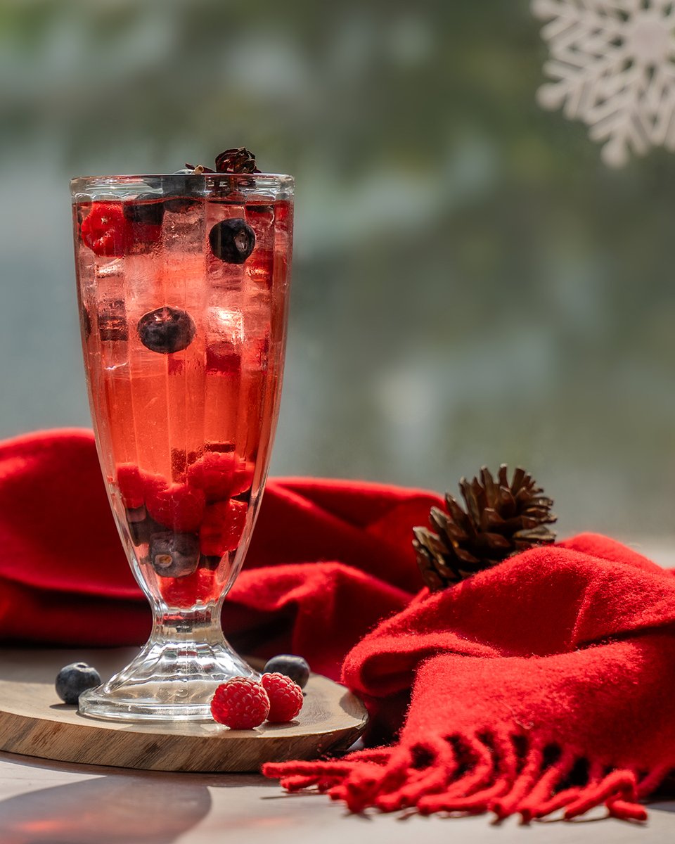 Embrace the cozy warmth of winter at Sidewalk with our special beverages. From the spiced comfort of Chai Spiced Latte, the velvety richness of Hot Chocolate, and the refreshing zing of Winter Berry Iced Tea to the aromatic Gingerbread Mocha, each sip delights your senses.