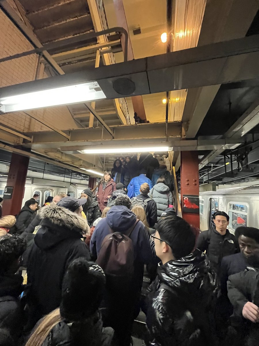 PestoGawd tweet media