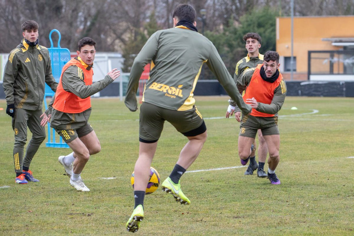 Burgos_CF's tweet photo. ⚽💪 #NonStop

#TodaMiVida https://t.co/MB66BYGk9D