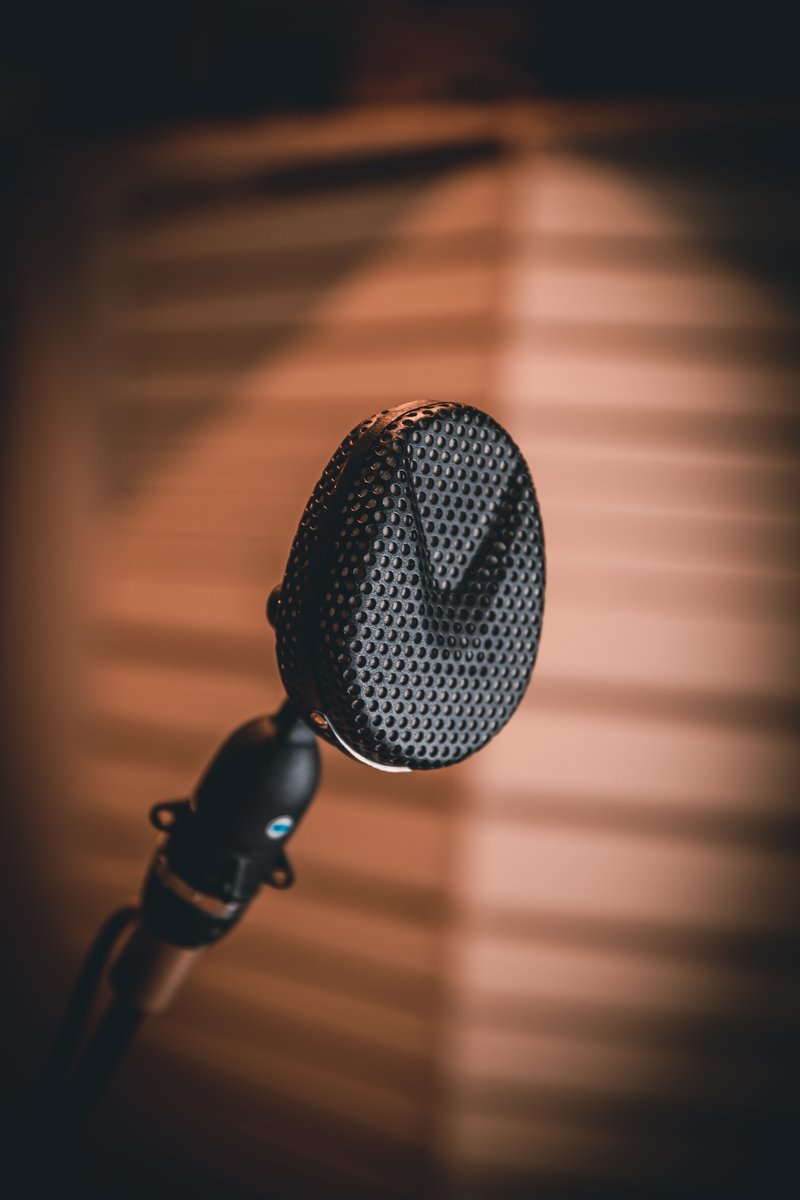 HellfireStudio's tweet image. Coles 4038&apos;s warm and honest ribbon mics, true studio &apos;Workhorse&apos;! and definitely one of our favourites

#coles4038 #colesmicrophones #ribbommics #ribbonmicrophone #ireland #musicstudıo #recordingartist #musicproducer #producer #studiolife #singer #sound #recording #musicstudio