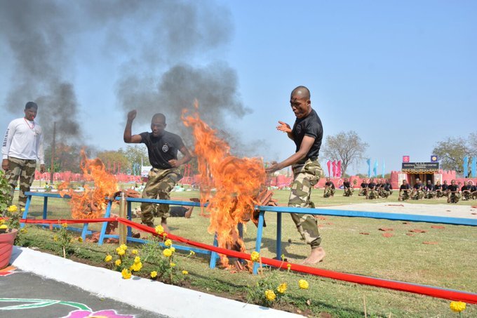 CISFHQrs's tweet image. Where ordinary men become extraordinary protectors: CISF forged in the fires of training.

Transforming individuals into soldiers poised to confront challenges head-on with an unrelenting spirit and unwavering courage.

#CISFTraining #PrepareToday #ABetterTomorrow
#Resilience…