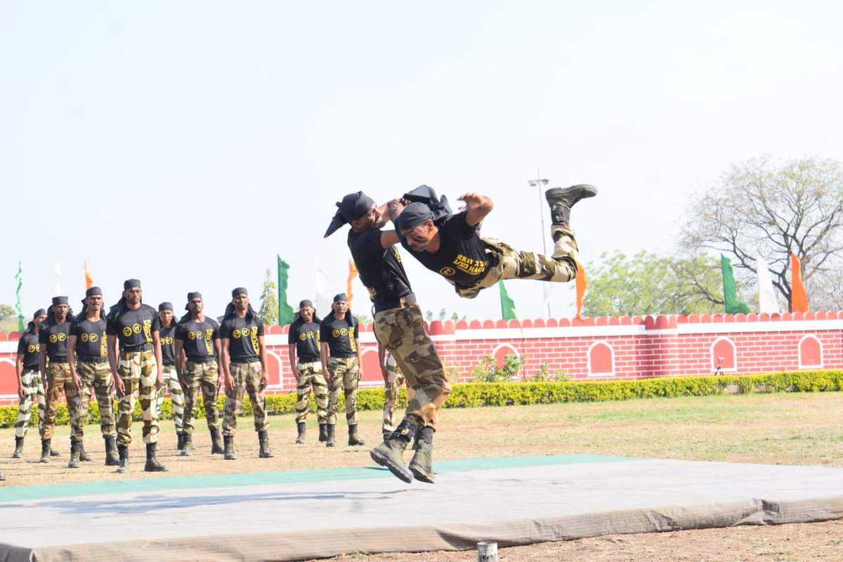 CISFHQrs's tweet image. Where ordinary men become extraordinary protectors: CISF forged in the fires of training.

Transforming individuals into soldiers poised to confront challenges head-on with an unrelenting spirit and unwavering courage.

#CISFTraining #PrepareToday #ABetterTomorrow
#Resilience…