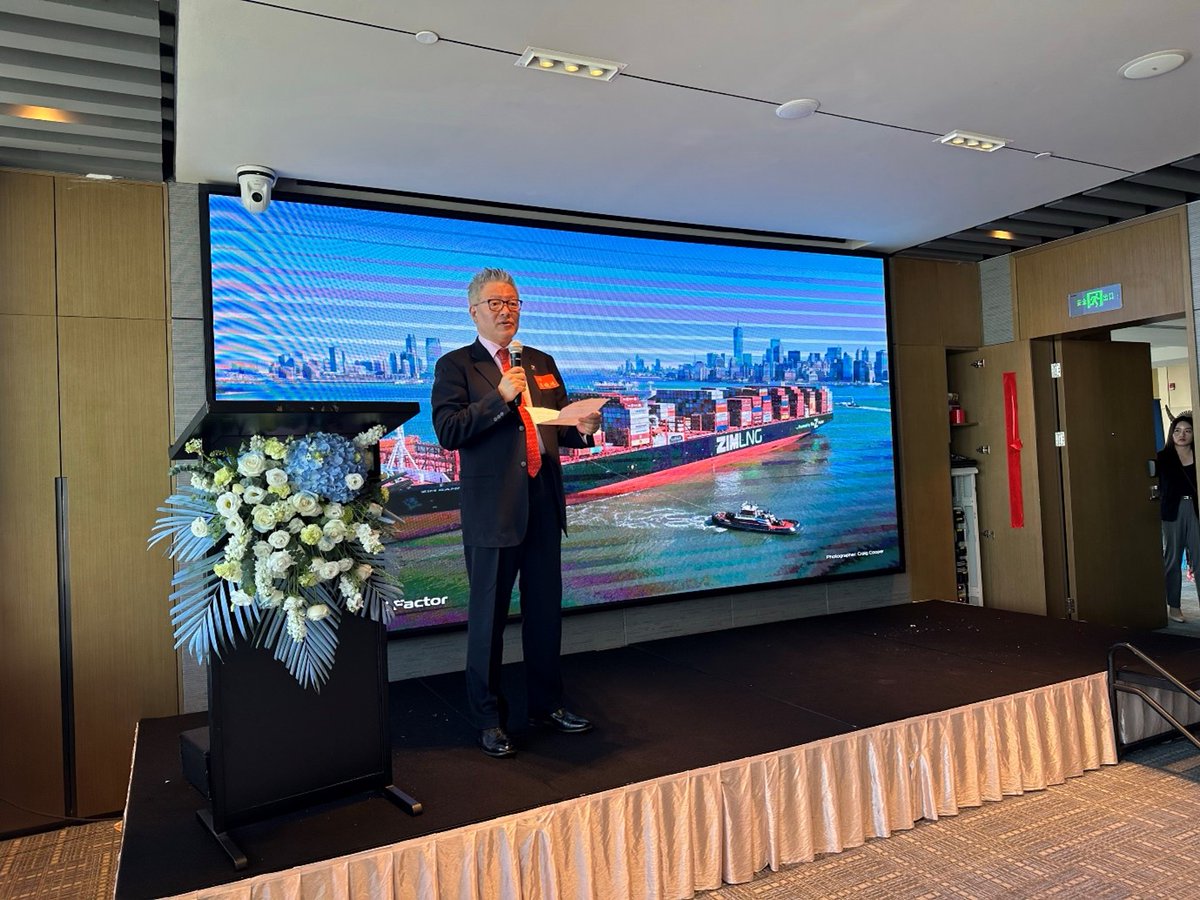 ZimShipping's tweet image. The #ZFactor has landed in Liuzhou 📍
 
We're excited to announce the opening of our new Liuzhou office!

 Renowned for its #innovation and manufacturing excellence, this city is making waves across various industries, and we're eager to tap into its vast potential!