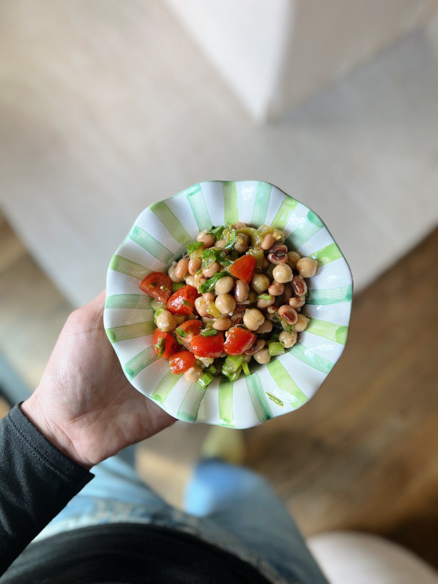 The cowboy caviar I make several times a year - so good!
carriebradshawlied.com/2025/01/cowboy…