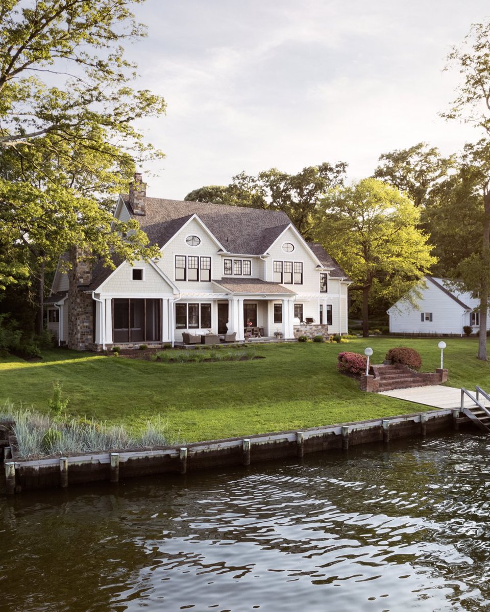 byronronron's tweet photo. A custom home in Severna Park, Maryland designed by Speight Cook Studio Architects. https://t.co/zlwt718mvI