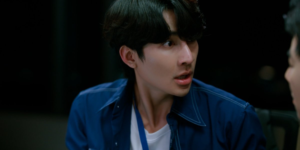 backaof's tweet photo. รู้ว่ามันยากสำหรับมึง และไอ้ที่มึงกังวลว่าจะทำได้มั้ยสำหรับพี่มันดีมากๆ มึงสร้างให้ตัวละครน่ารักเลยชอบที่มึงเล่นแบบสุดตัวแบบไม่ห่วงหล่อเลยยิ่งน่ารัก มาเอากำลังใจไปเยอะๆนะ  xoxoนะคุณ @Earth_Pirapat #OssansLoveTHep1 https://t.co/VlkSK2xLeW