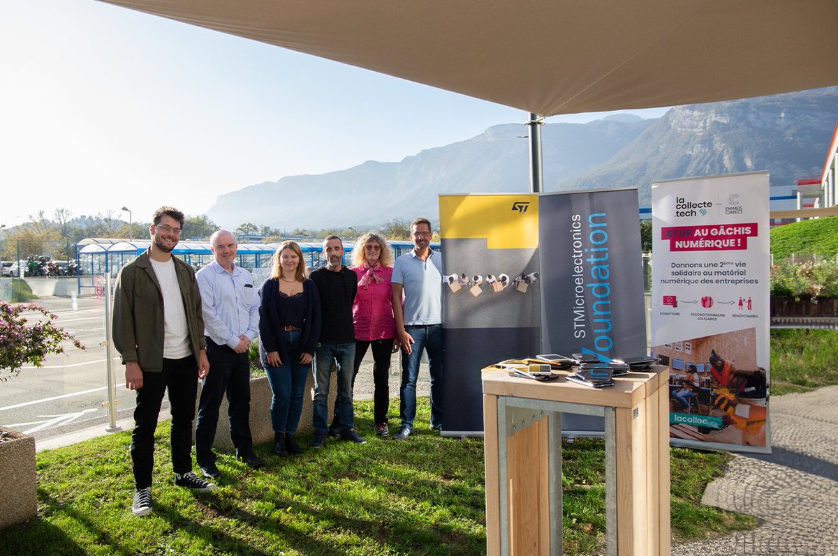 ST_France_News's tweet photo. 📱 La #STFoundation, les collaborateurs de ST Crolles et @EmmausConnect ensemble pour contribuer à la lutte contre l’exclusion #numérique grâce au don de 60+ #smartphones reconditionnés à des personnes en situation d’exclusion numérique du territoire.

#DigitalUnify #inclusion #solidarité #LaCollecteTech