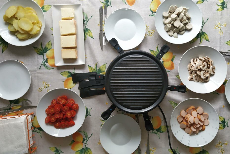 MiguelCallejaO's tweet image. Por segundo año consecutivo... Día de Reyes, día de 🧀 Raclette 🧀
#raclette #cheese #cheeselover #cheeselovers #food #foodlover #foodlovers #foodtime #foodphotography #foodporn #foodie #pistasGastrobloGGicas