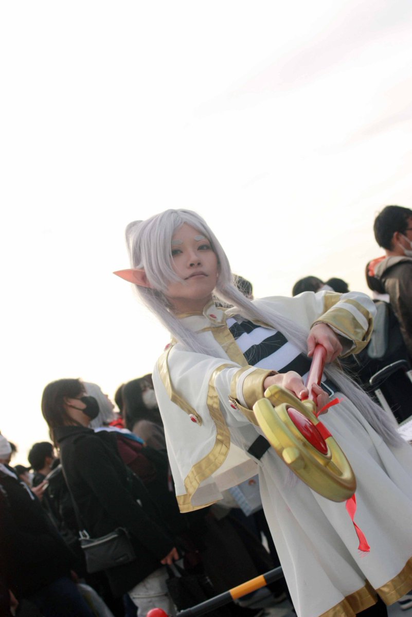 乙女心もばっちりなお姉さん 葬送のフリーレン / フリーレン とり