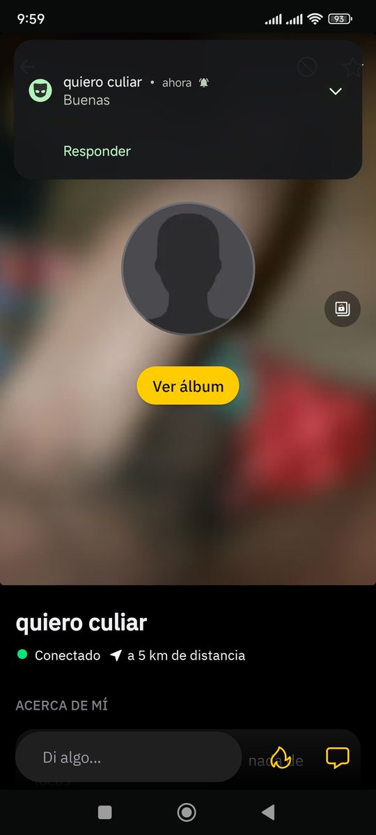 Pilas este es el perfil que tiene el ladrón extorsionador del negro que anda con el tatuaje de Barcelona pilas no caigan en este perfil y retwiteen por el bien de la comunidad gracias.